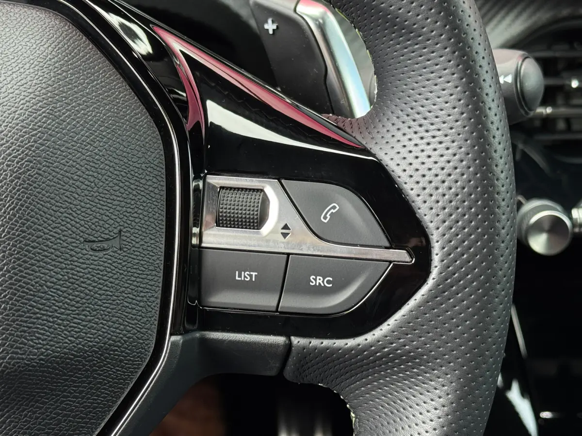 1.2 Hybrid 145 e-DCS6 GT | Navigatie | Adaptieve Cruise | Camera | Apple Carplay & Android Auto | | Achteruitrijcamera | Apple Carplay/Android Auto|telefoonintegratie premium | Bestuurdersst