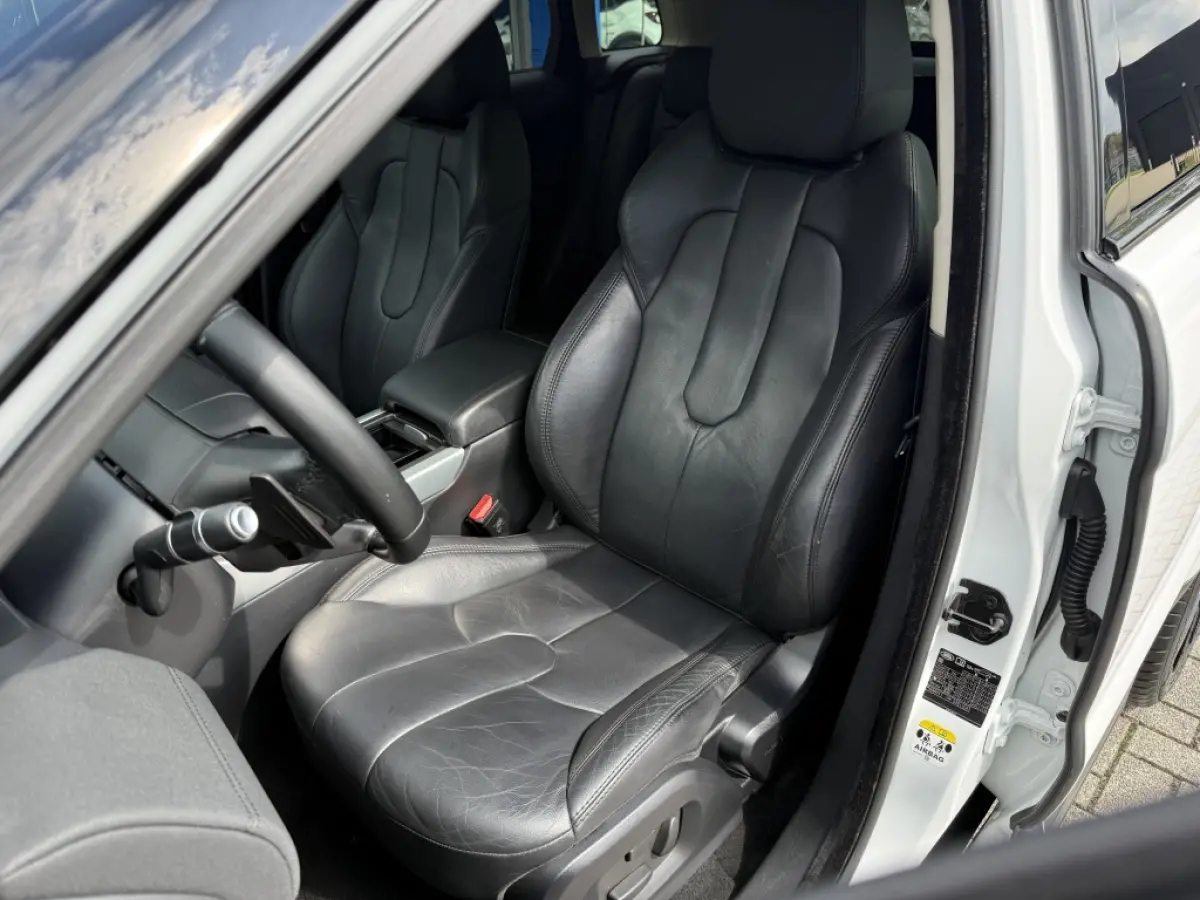 2.0 Si 4WD Prestige | Leder | Elektr stoelen | Cruise | Keyless