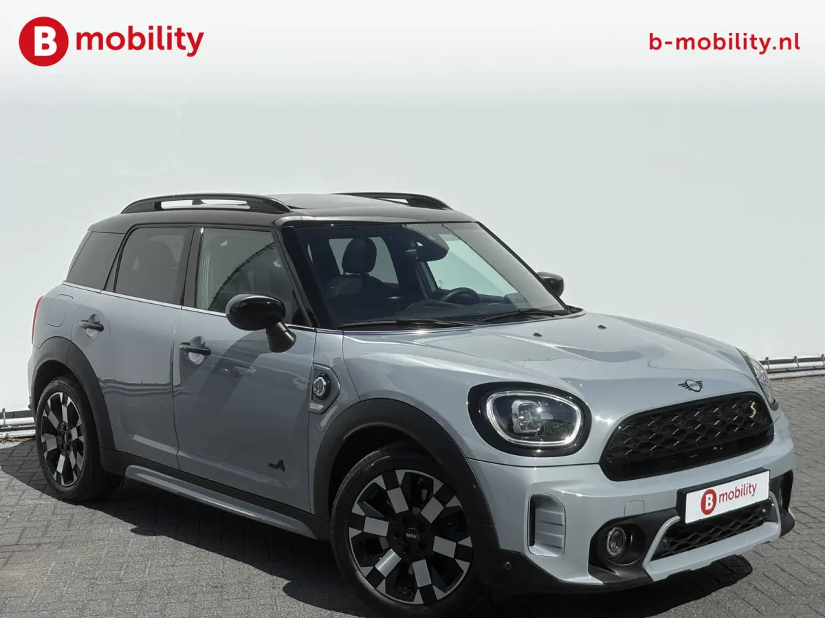 1.5 Cooper ALL4 Untamed Edition Panoramadak Head-Up SOH 97% | Adaptive Cruise Control | Hifi | Leer | DAB | Apple CarPlay