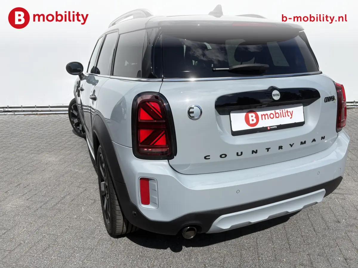 1.5 Cooper ALL4 Untamed Edition Panoramadak Head-Up SOH 97% | Adaptive Cruise Control | Hifi | Leer | DAB | Apple CarPlay