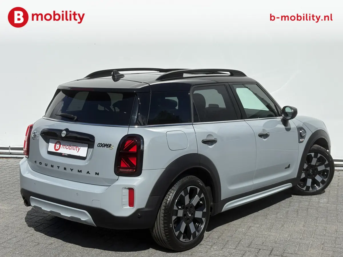 1.5 Cooper ALL4 Untamed Edition Panoramadak Head-Up SOH 97% | Adaptive Cruise Control | Hifi | Leer | DAB | Apple CarPlay