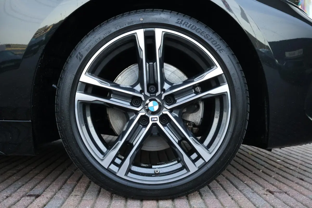 118i | M-Sport Pakket | Stuur & Stoelverwarming | PDC | Hifi | Comforttoegang |