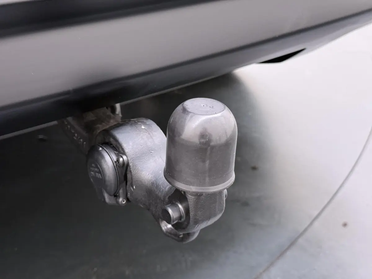 Launch edition 83 kWh VAN: 64.900,- VOOR: 59.877,- UW HERFSTVOORDEEL: 5.023,- BOMVOL! | ELEK. TREKHAAK | STOEL VERWARMING VOOR EN ACHTER | KEYLESS | 360 CAMERA | STUURVERWARMING | FABRIEKS G