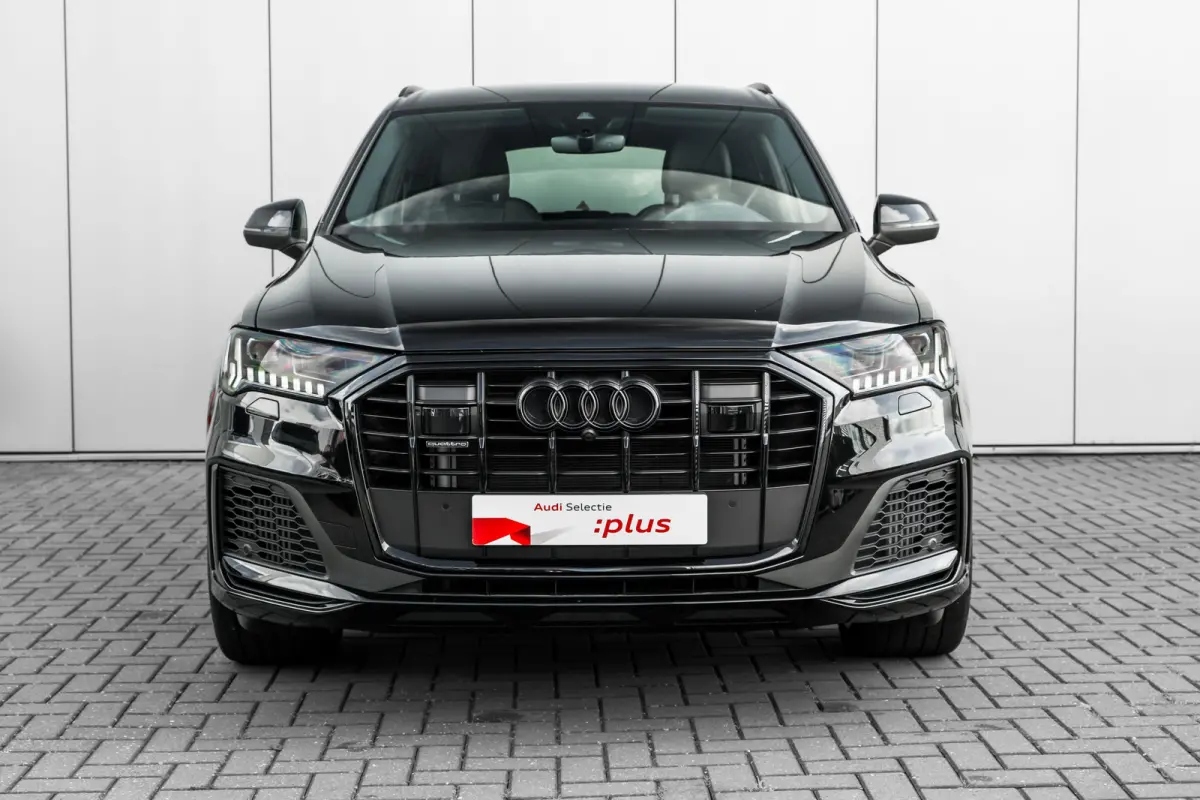 60 TFSI e quattro Pro Line S Competition 462 PK | Trekhaak | Stuurverwarming | 22" velgen | Achteruitrijcamera