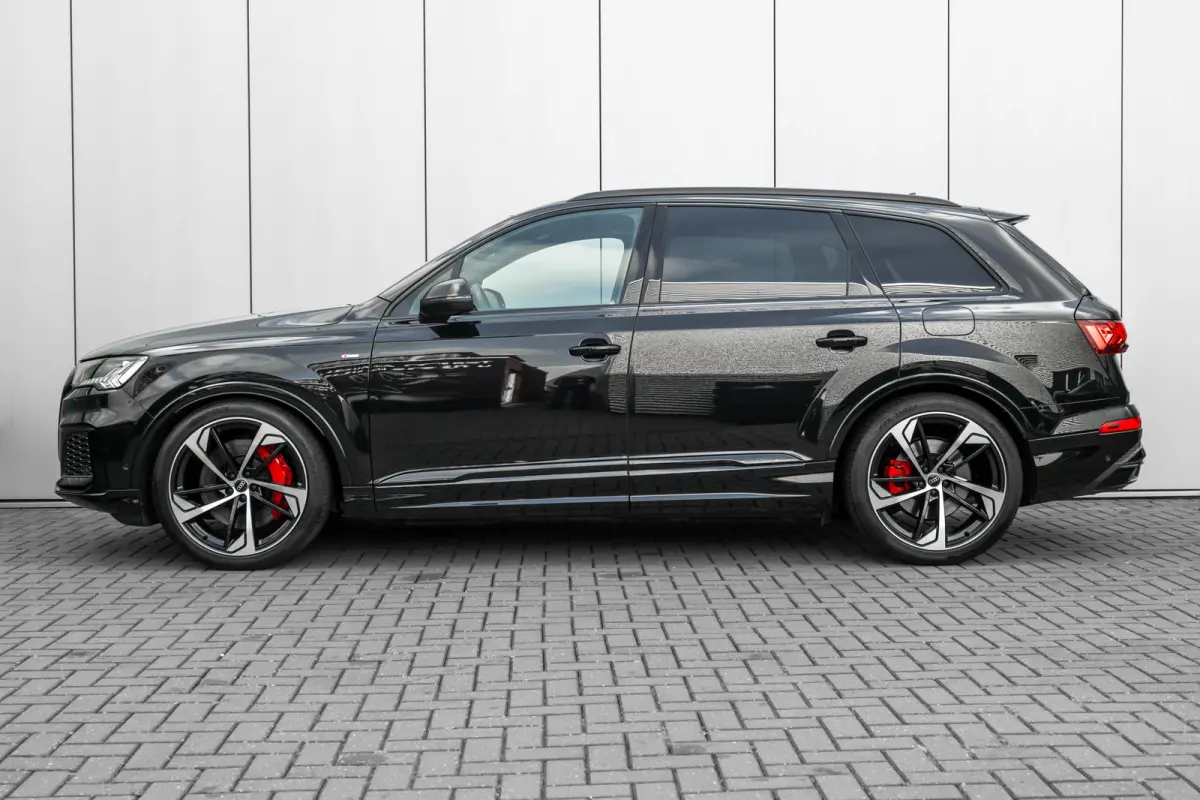 60 TFSI e quattro Pro Line S Competition 462 PK | Trekhaak | Stuurverwarming | 22" velgen | Achteruitrijcamera