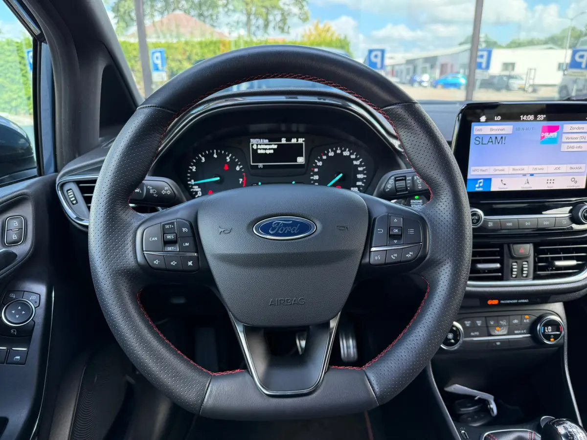1.0 EcoBoost ST-Line - Climate - Navi - Parkeerhulp - Org.NL