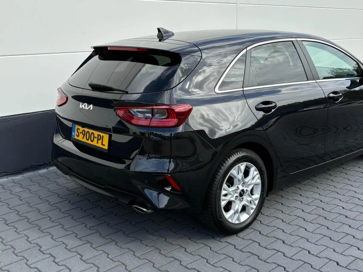 1.0 T-GDi 120pk DynamicPlusLine | Navigatie | Camera | Winterpakket