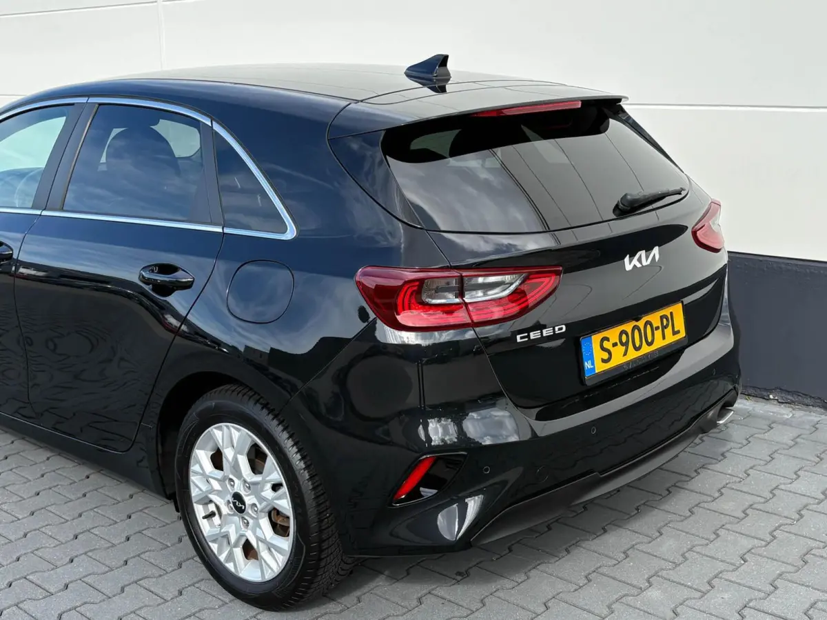 1.0 T-GDi 120pk DynamicPlusLine | Navigatie | Camera | Winterpakket