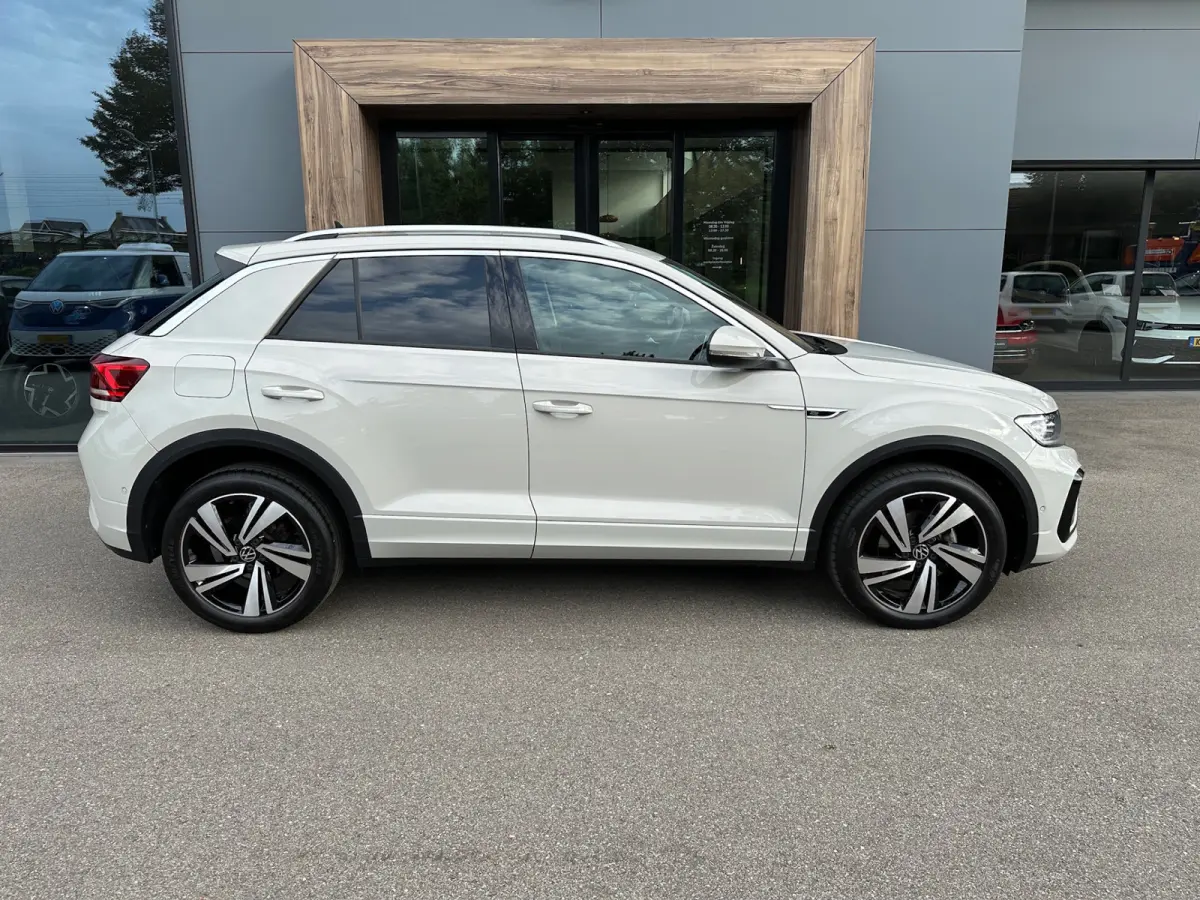 1.5 TSI 150pk DSG R-Line | Trekhaak | Camera | Keyless | Elek. Achterklep | Dode hoek | Rijklaar incl. 1 jaar Bovag garantie