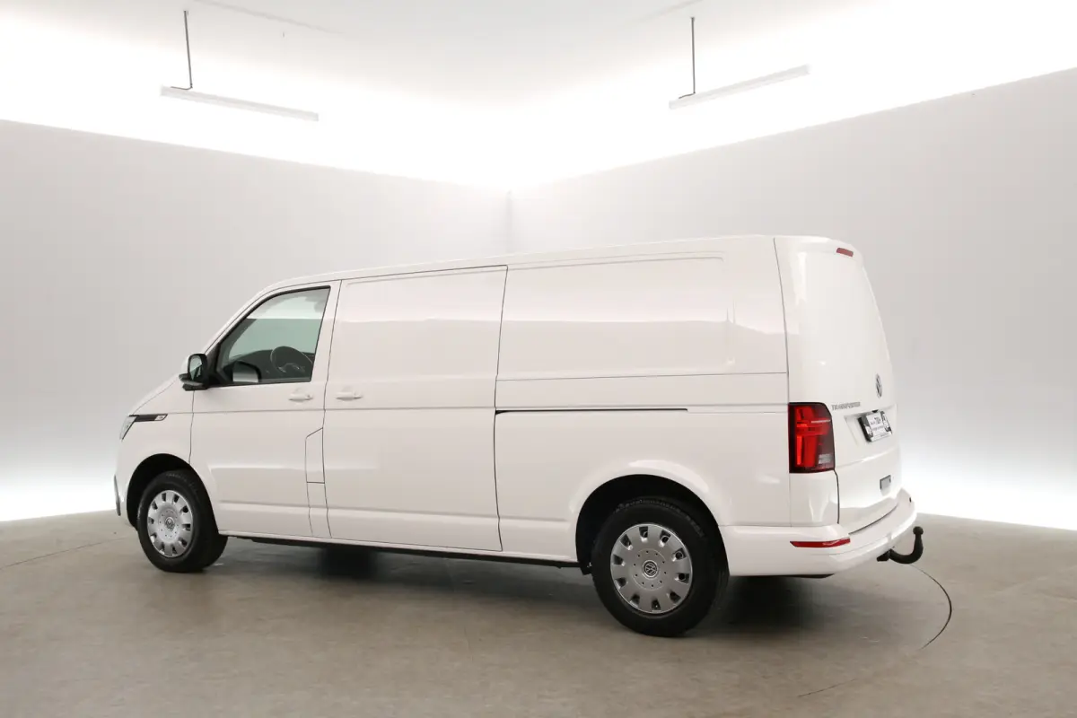 2.0 TDI L2H1 150PK | Automaat | Airco | Camera | Cruise | 3 Zits | 2xSchuifdeur | Trekhaak | Carplay