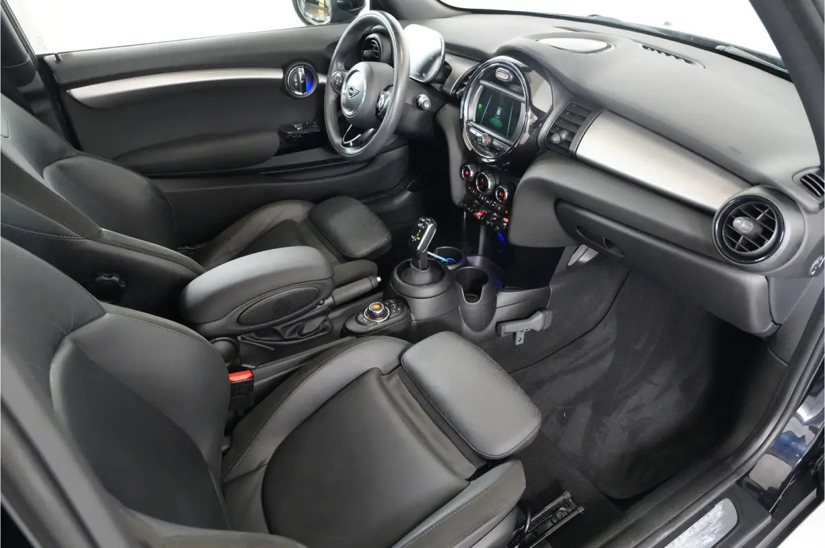 1.5 Cooper Chili | Pano | Leder | Stl. verw. | PDC | Sportstoelen |