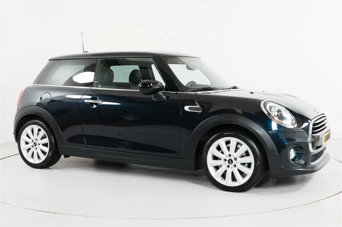 1.5 Cooper Chili | Pano | Leder | Stl. verw. | PDC | Sportstoelen |