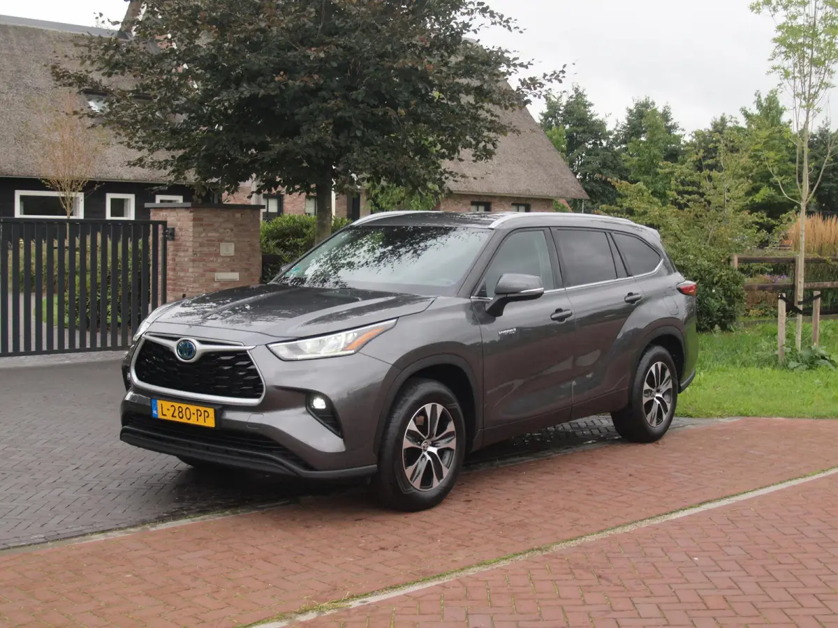 2.5 AWD Hybrid Business | 7 Persoons | Camera | Trekhaak | Apple Carplay | ACC | NL-Auto |