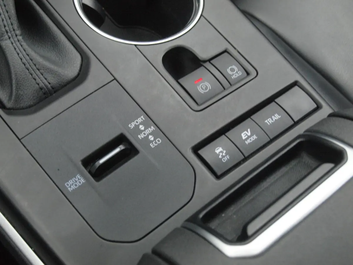 2.5 AWD Hybrid Business | 7 Persoons | Camera | Trekhaak | Apple Carplay | ACC | NL-Auto |