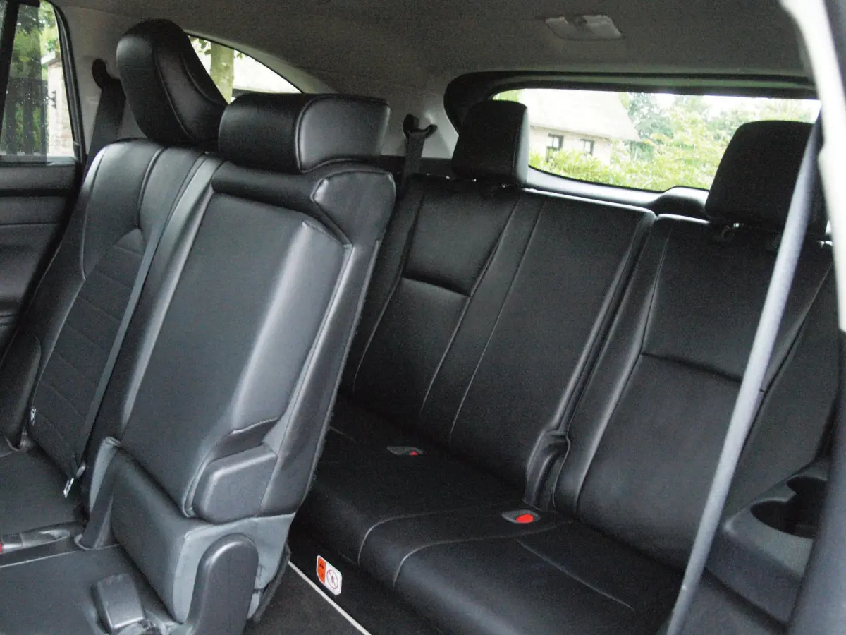 2.5 AWD Hybrid Business | 7 Persoons | Camera | Trekhaak | Apple Carplay | ACC | NL-Auto |