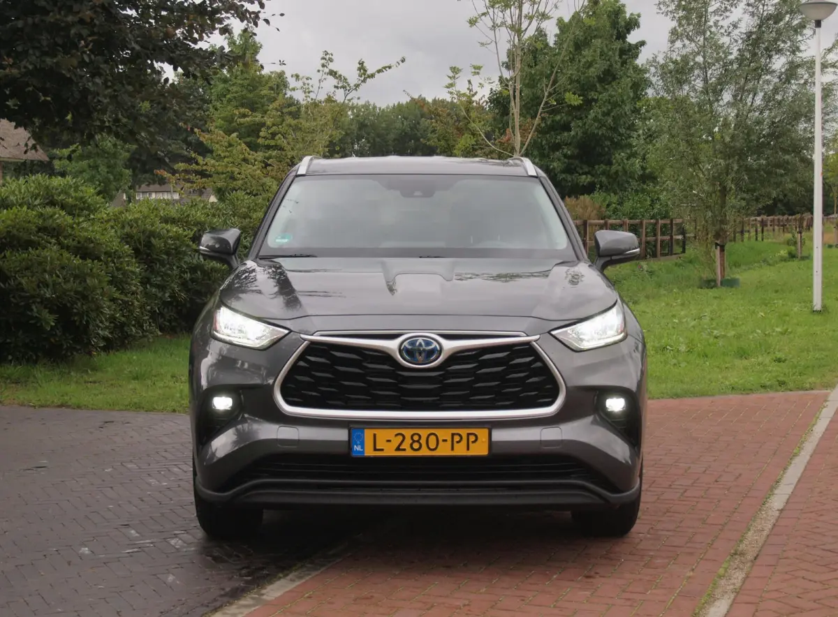 2.5 AWD Hybrid Business | 7 Persoons | Camera | Trekhaak | Apple Carplay | ACC | NL-Auto |