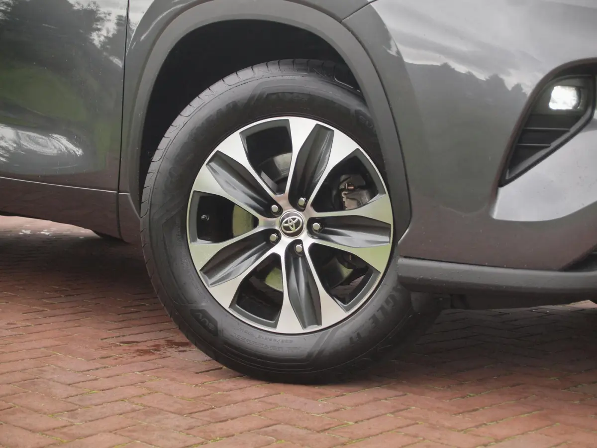 2.5 AWD Hybrid Business | 7 Persoons | Camera | Trekhaak | Apple Carplay | ACC | NL-Auto |