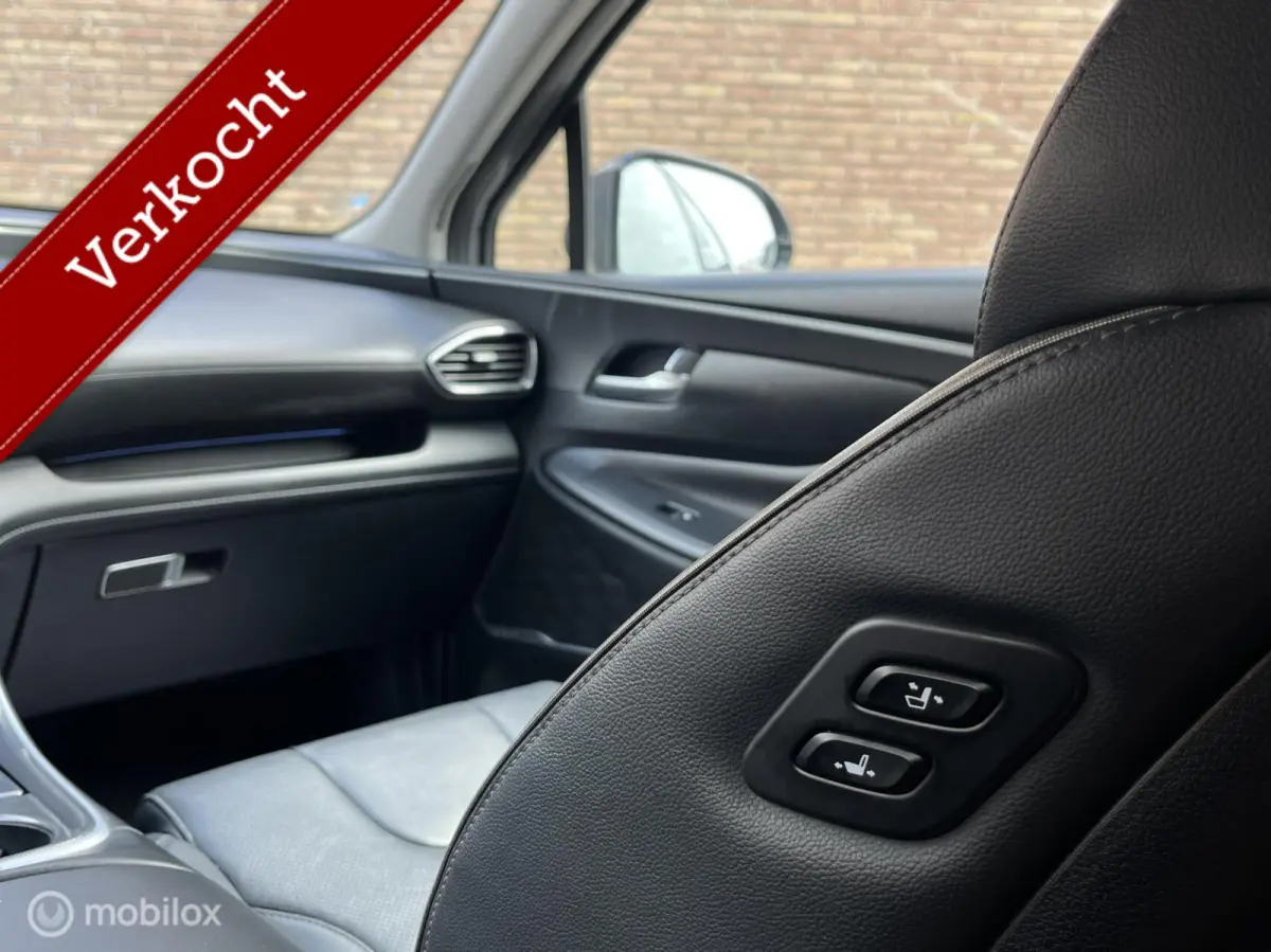 PHEV Premium PlusSky 7p/ Full Option/All-In