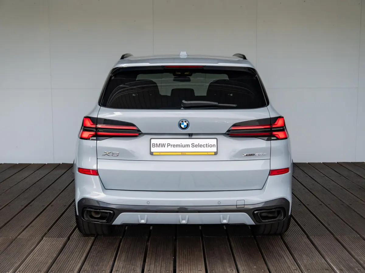 xDrive50e | SoH 100% | M Sportpakket Pro | Innovation Pack | Comfort Access | Soft-Close | Sky Lounge | Stoelventilatie | Massagefunctie | Harman Kardon | Trekhaak