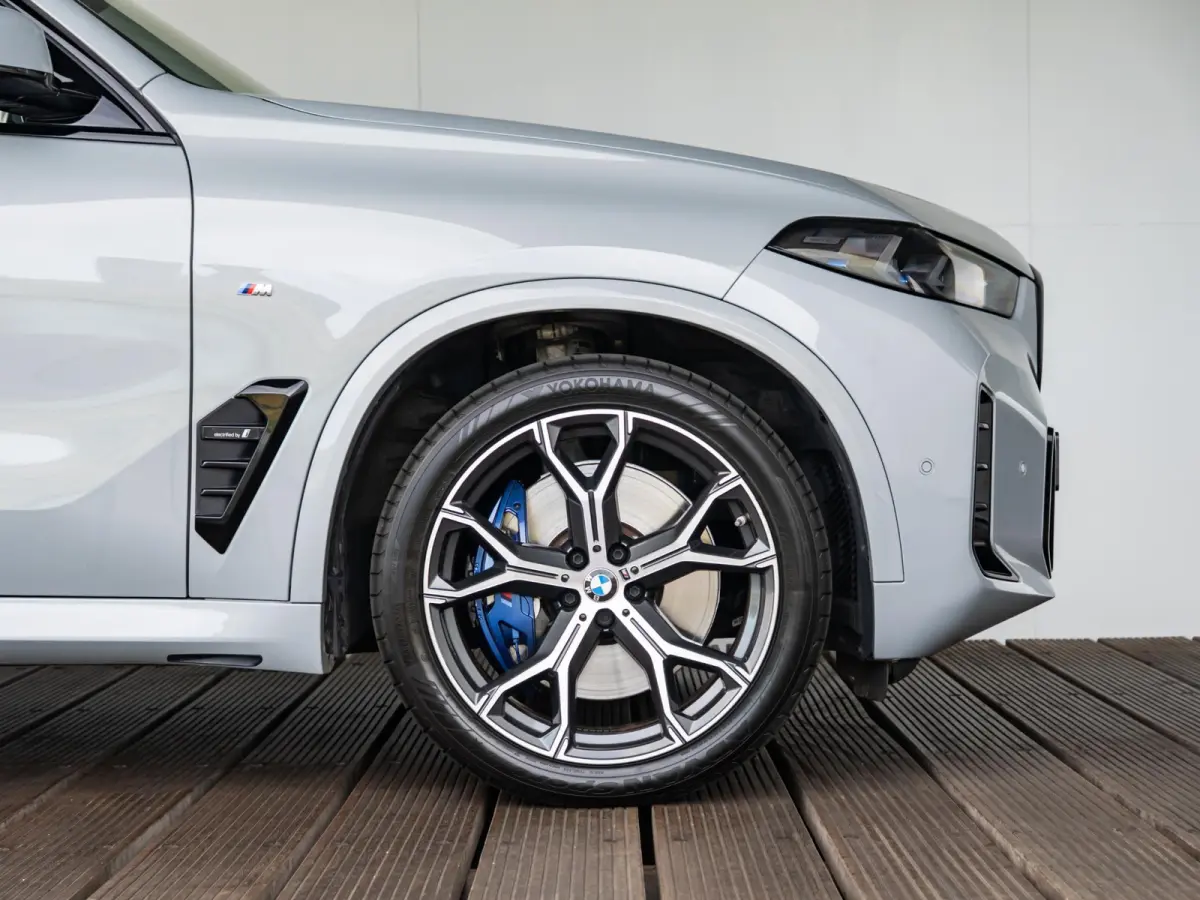 xDrive50e | SoH 100% | M Sportpakket Pro | Innovation Pack | Comfort Access | Soft-Close | Sky Lounge | Stoelventilatie | Massagefunctie | Harman Kardon | Trekhaak