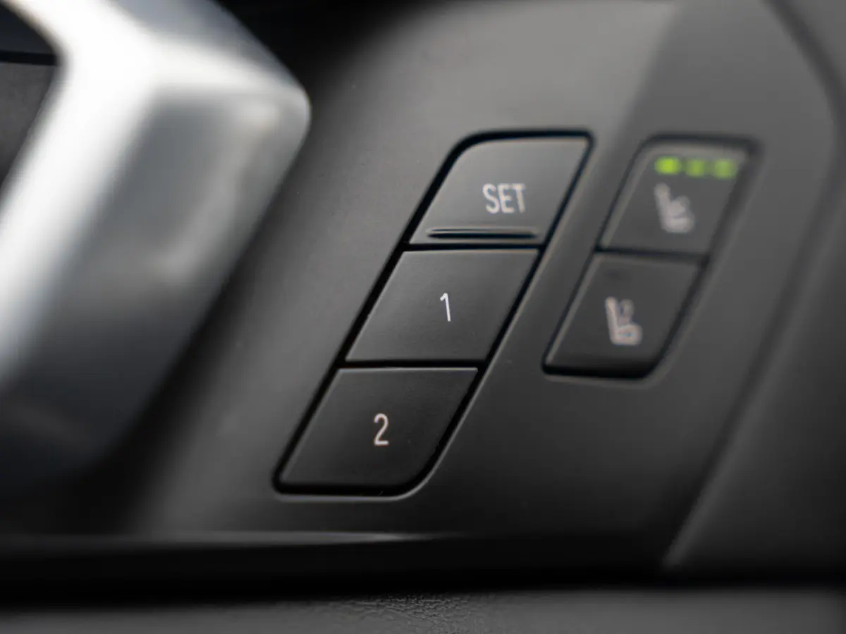 xDrive50e | SoH 100% | M Sportpakket Pro | Innovation Pack | Comfort Access | Soft-Close | Sky Lounge | Stoelventilatie | Massagefunctie | Harman Kardon | Trekhaak