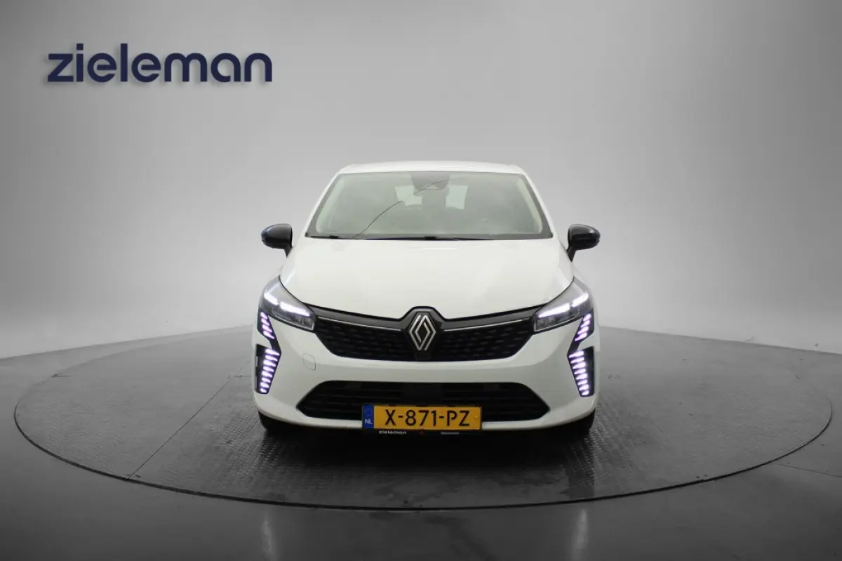 1.6 E-Tech Full Hybrid 145 evolution - Digitaal Cockpit, Carplay, Cruise