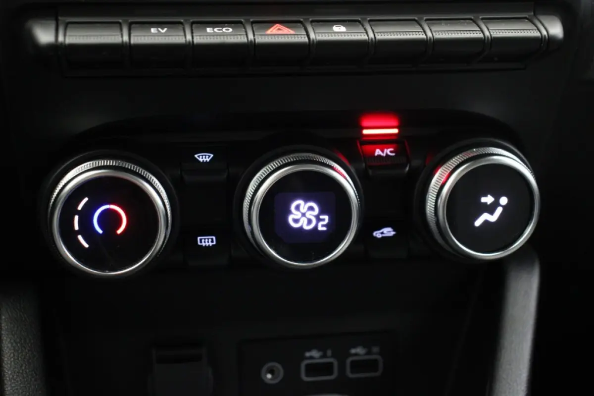 1.6 E-Tech Full Hybrid 145 evolution - Digitaal Cockpit, Carplay, Cruise