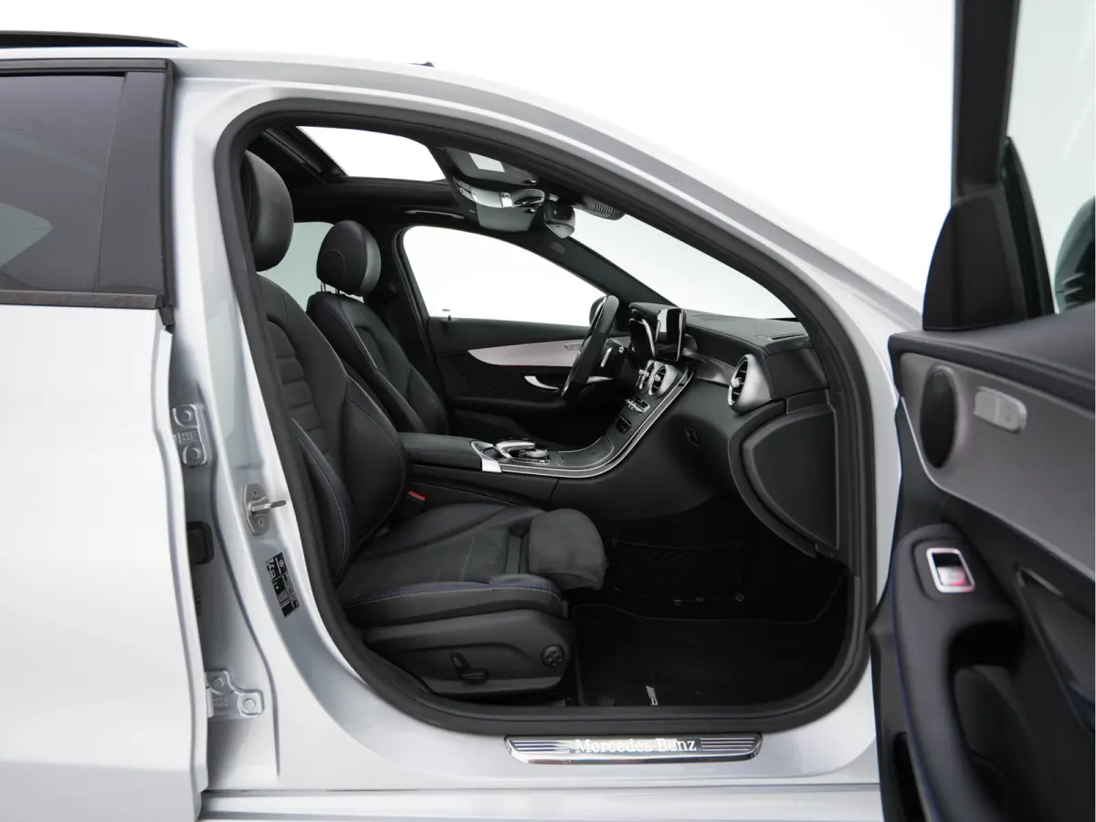 300 e AMG-Styling Business Solution Limited Night-Pack (Plug-in) {SoH-94%} (INCL-BTW) Aut. *PANO | LEATHER-MICROFIBRE | MULTIBEAM-LED | TOPVIEW | DIGI-COCKPIT | BLINDSPOT | HEATED-SPORTSEATS