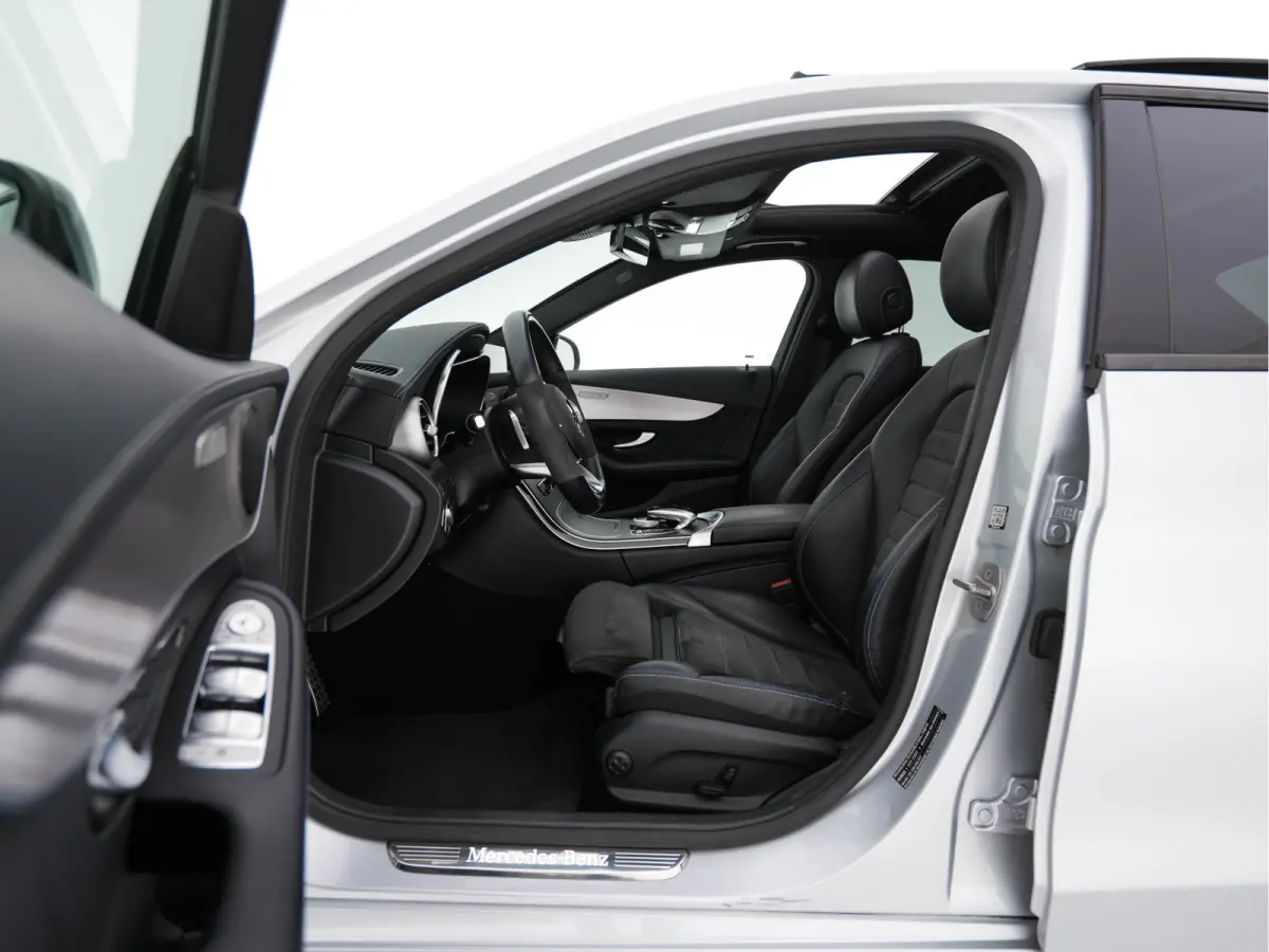 300 e AMG-Styling Business Solution Limited Night-Pack (Plug-in) {SoH-94%} (INCL-BTW) Aut. *PANO | LEATHER-MICROFIBRE | MULTIBEAM-LED | TOPVIEW | DIGI-COCKPIT | BLINDSPOT | HEATED-SPORTSEATS