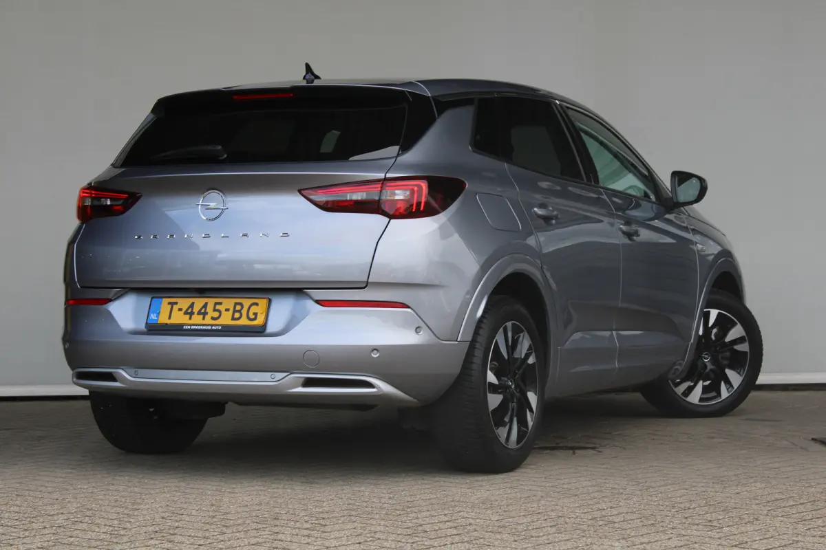 1.2 Turbo Level 3 | Camera | Cruise control | Apple Carplay/ Android Auto | AGR bestuurdersstoel |