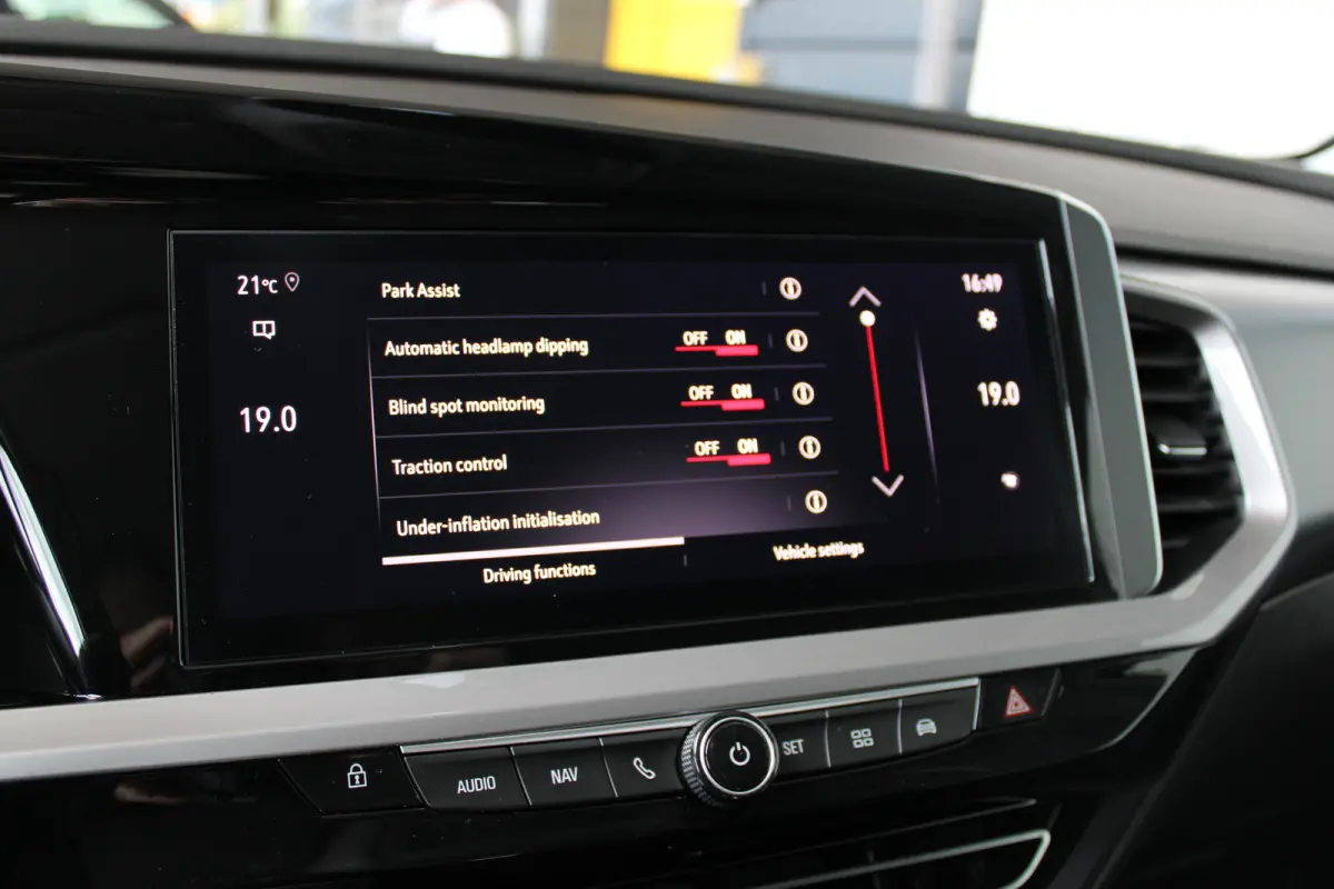1.2 Turbo Level 3 | Camera | Cruise control | Apple Carplay/ Android Auto | AGR bestuurdersstoel |