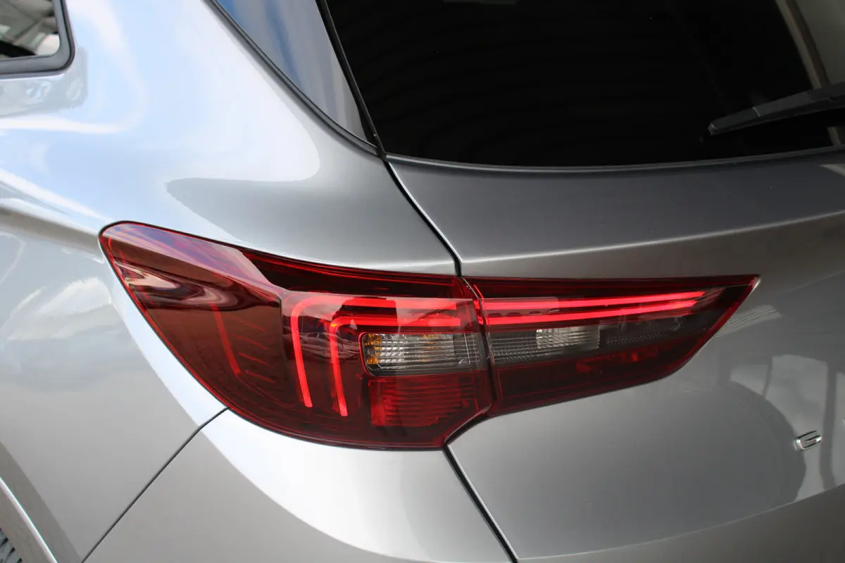 1.2 Turbo Level 3 | Camera | Cruise control | Apple Carplay/ Android Auto | AGR bestuurdersstoel |