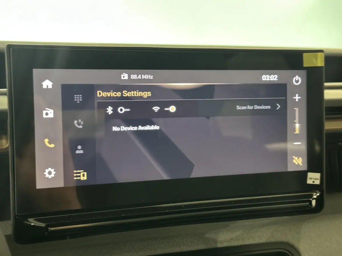 1.2 Turbo 100pk Plus | DEMO VOORDEEL | Hoge instap | Zuinig | Apple Carplay - Android Auto | Parkeercamera achter