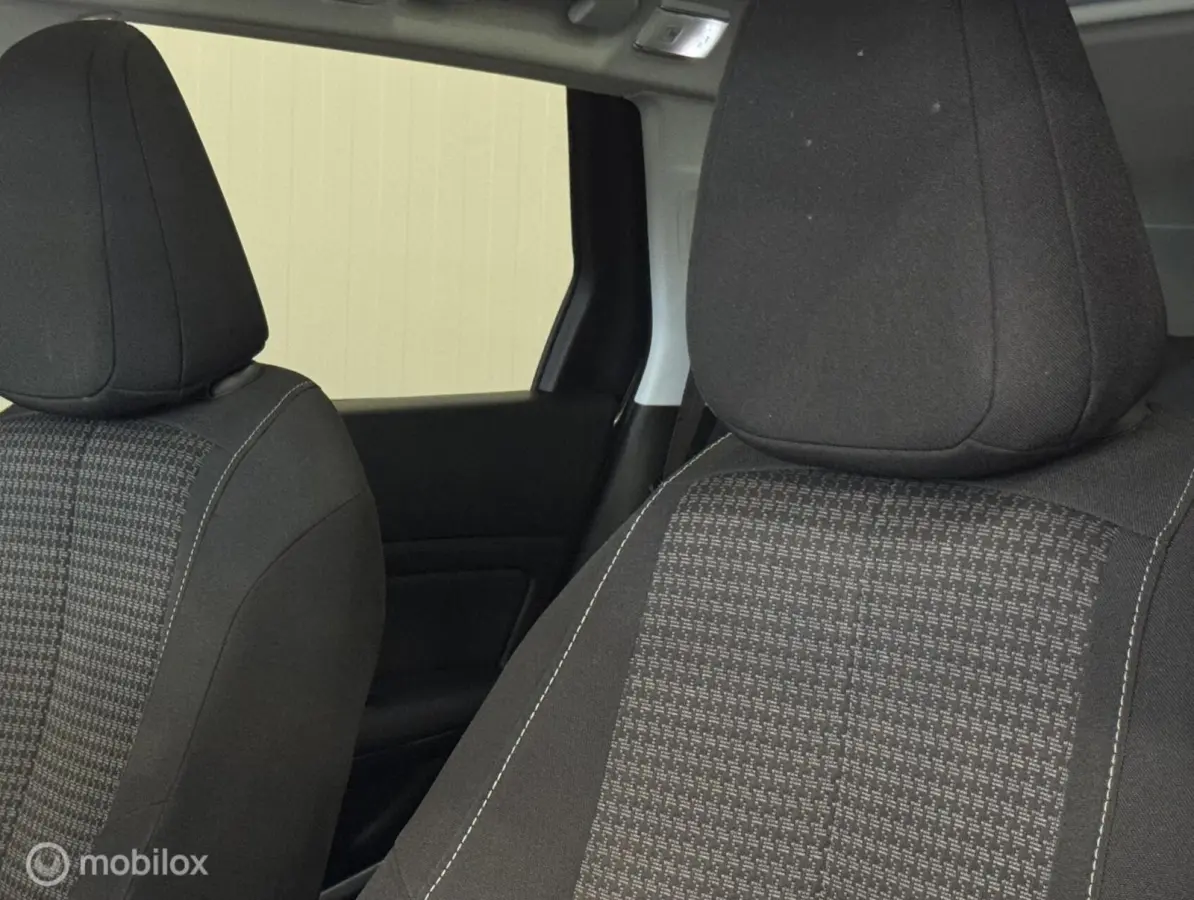 1.6 BlueHDI Blue Lease Exec. [ NAP facelift pano ]