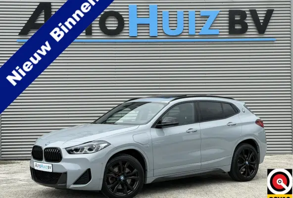 xDrive25e M Sport Panoramadak 19 Inch Achteruitrijcamera Carplay DAB Stuurwielverwarming Harman-Kardon Sound-systeem