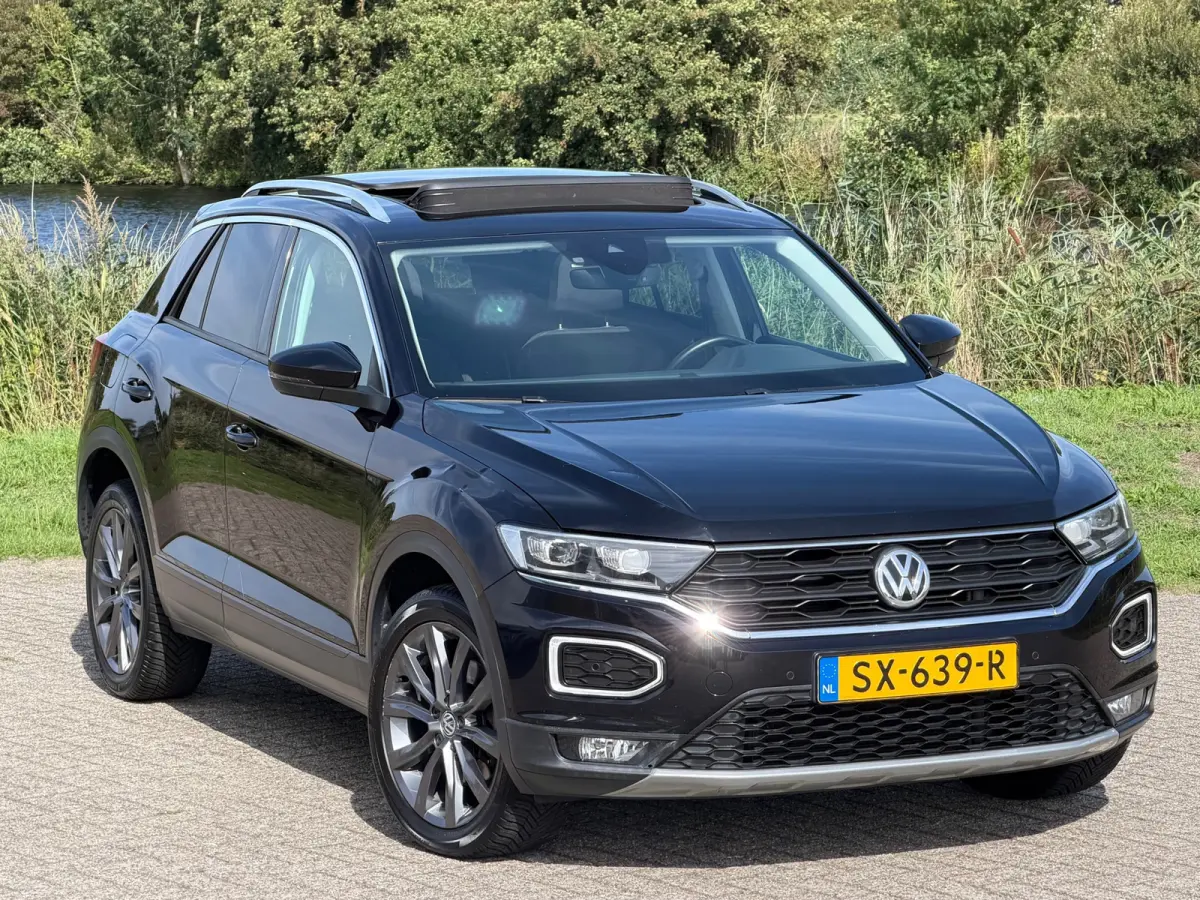 1.0 TSI Style - Deep Black Pearl - Panorama/Adaptive Cruise/Digital Cockpit
