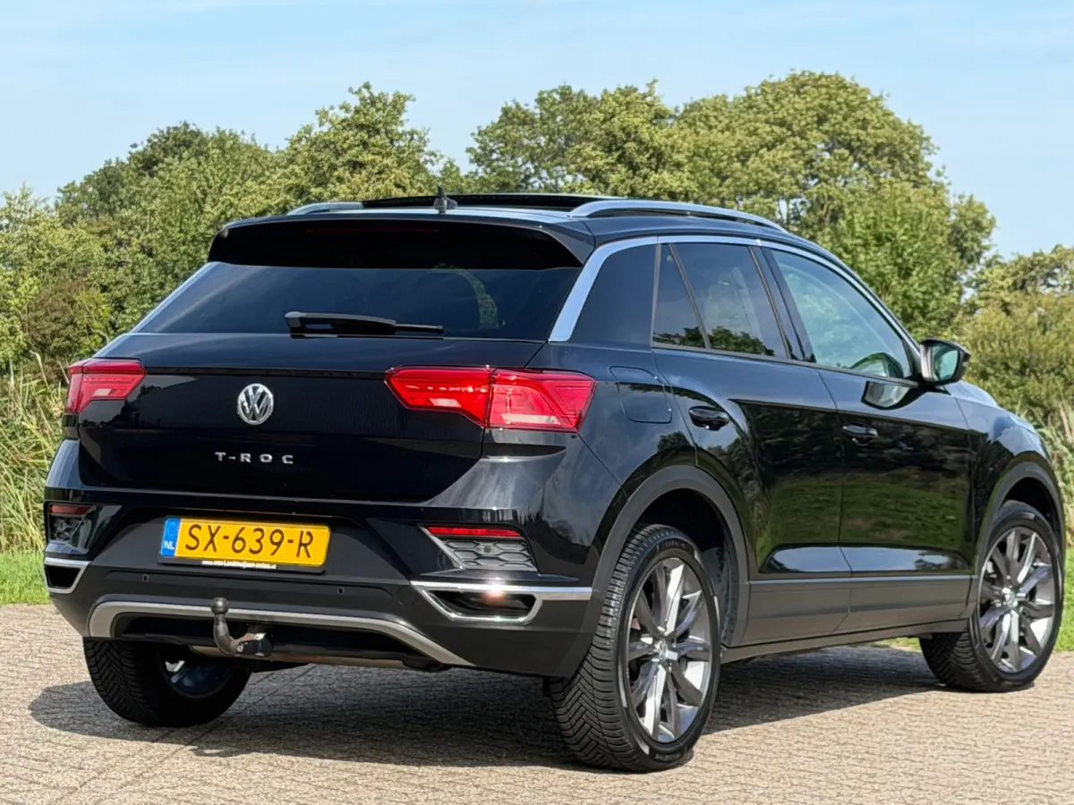 1.0 TSI Style - Deep Black Pearl - Panorama/Adaptive Cruise/Digital Cockpit