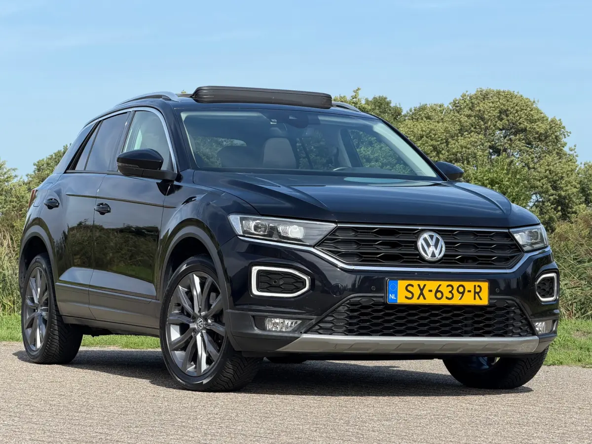 1.0 TSI Style - Deep Black Pearl - Panorama/Adaptive Cruise/Digital Cockpit