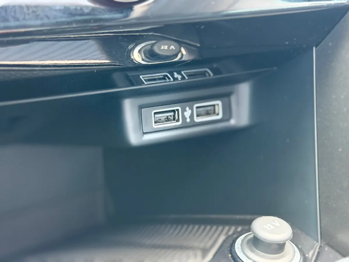 1.0 TSI Style - Deep Black Pearl - Panorama/Adaptive Cruise/Digital Cockpit
