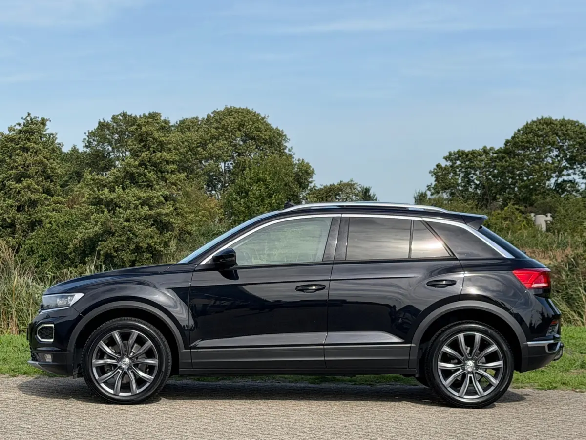 1.0 TSI Style - Deep Black Pearl - Panorama/Adaptive Cruise/Digital Cockpit