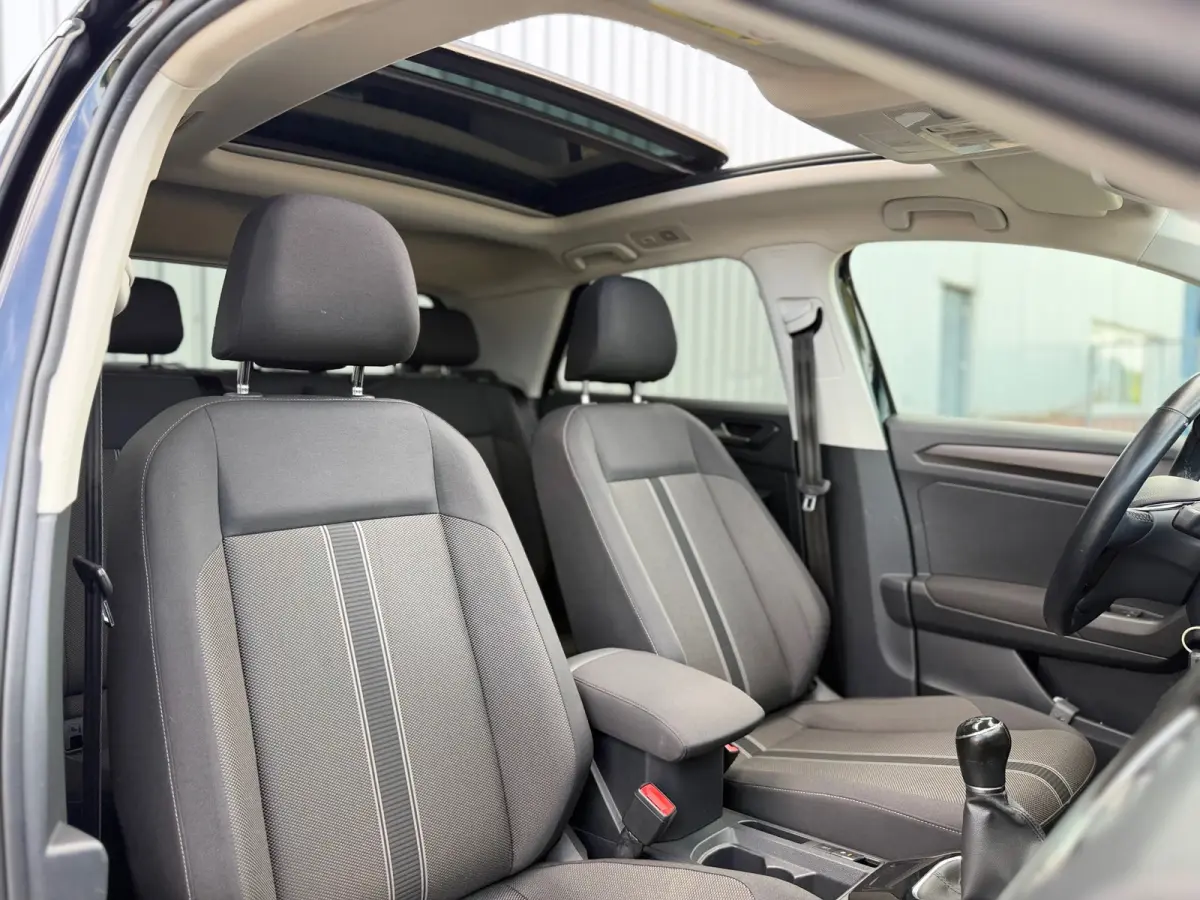 1.0 TSI Style - Deep Black Pearl - Panorama/Adaptive Cruise/Digital Cockpit