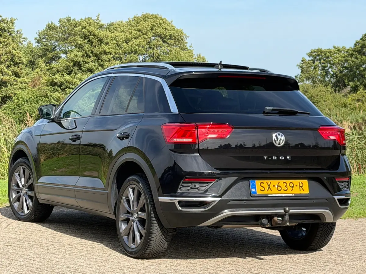 1.0 TSI Style - Deep Black Pearl - Panorama/Adaptive Cruise/Digital Cockpit