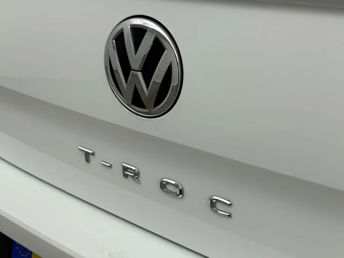 1.0 TSI Style | 1e EIGENAAR | STOELVERWARMING | ADAPTIEF CRUISECONTROL | PARKEERSENSOREN V+A | APPLE CARPLAY / ANDROID AUTO |