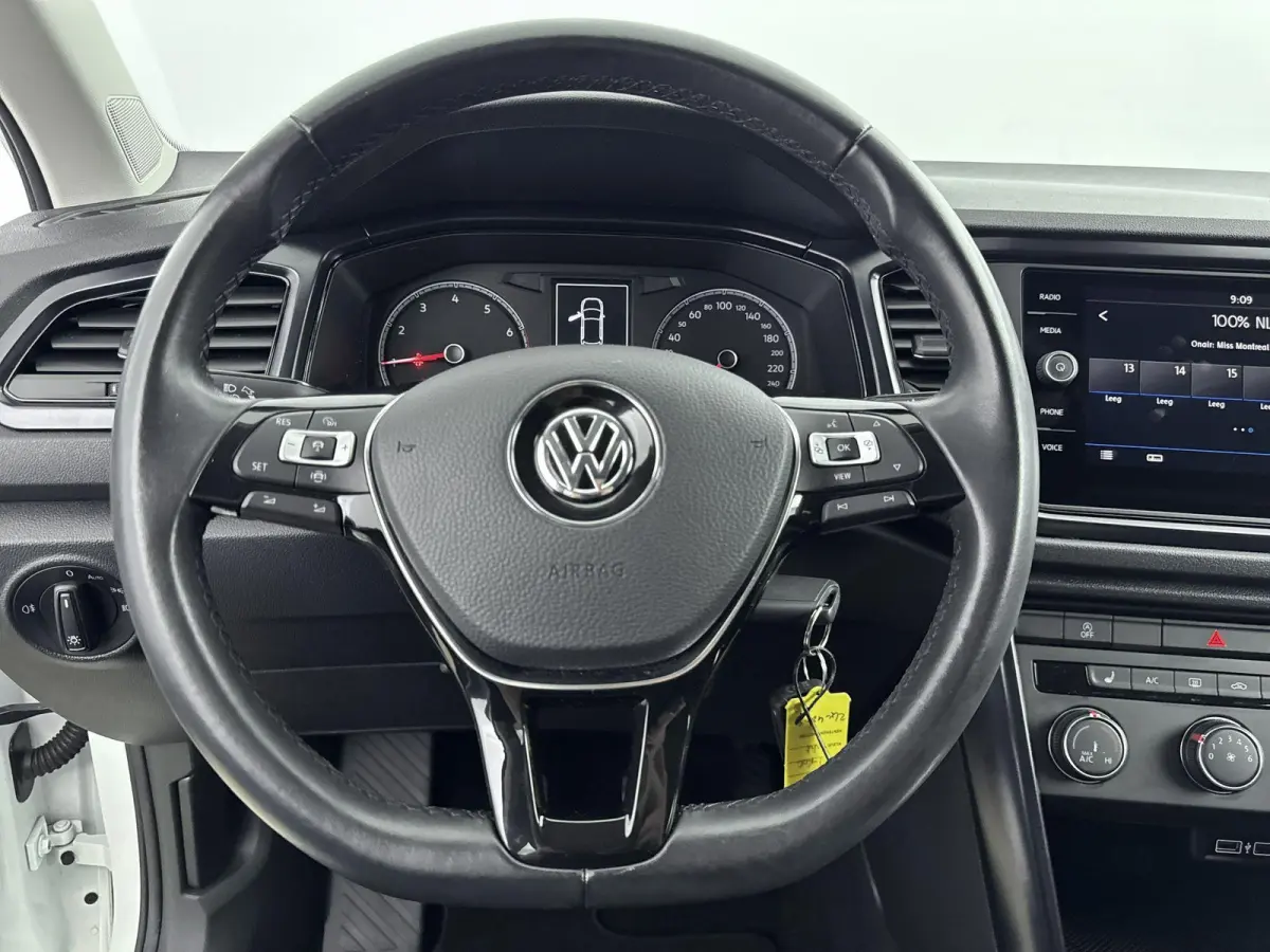 1.0 TSI Style | 1e EIGENAAR | STOELVERWARMING | ADAPTIEF CRUISECONTROL | PARKEERSENSOREN V+A | APPLE CARPLAY / ANDROID AUTO |