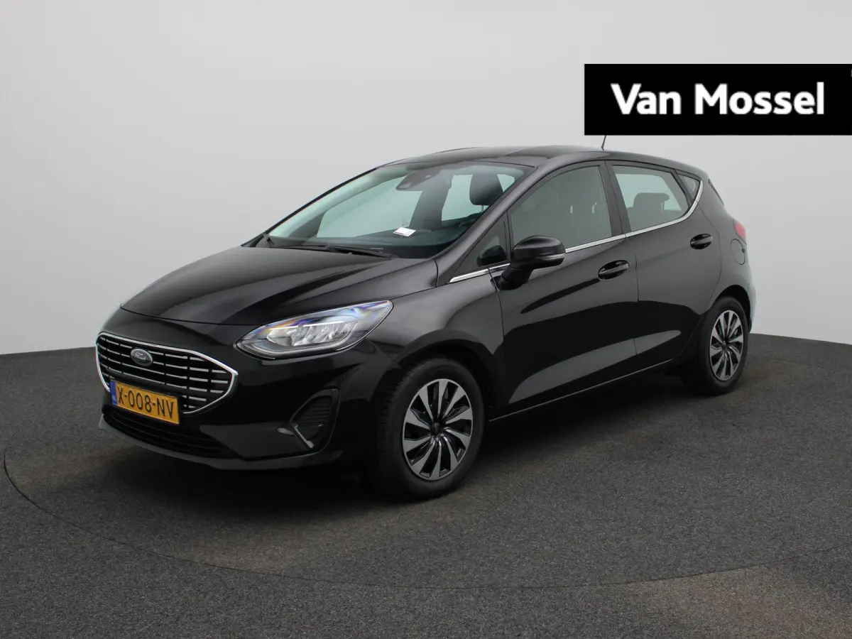 1.0 EcoBoost Hybrid Titanium STOEL - STUUR EN VOORRUIT VERWARMING | APPLE CARPLAY | PARKEER SENSOREN ACHTER | CRUISE CONTROL