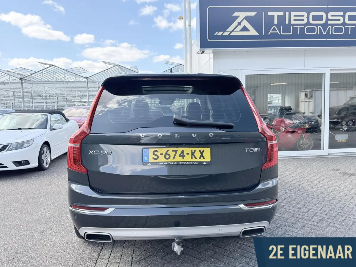 T8 Twin Engine AWD Inscription Trekhaak Head-up