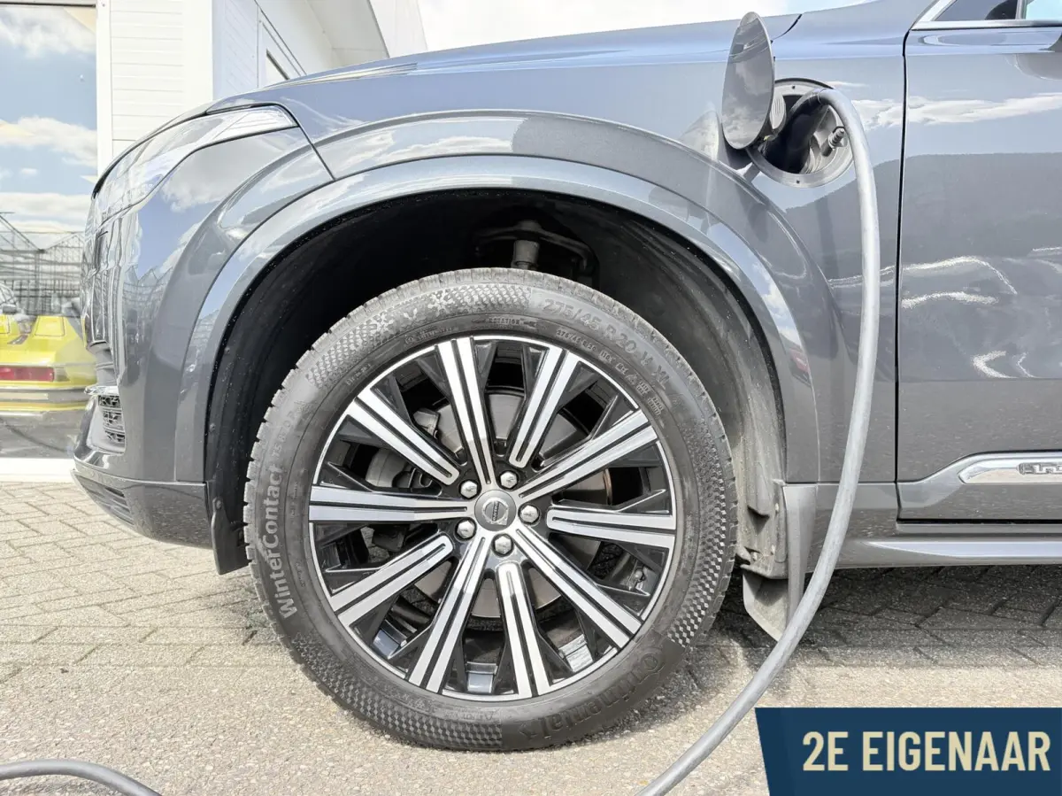 T8 Twin Engine AWD Inscription Trekhaak Head-up