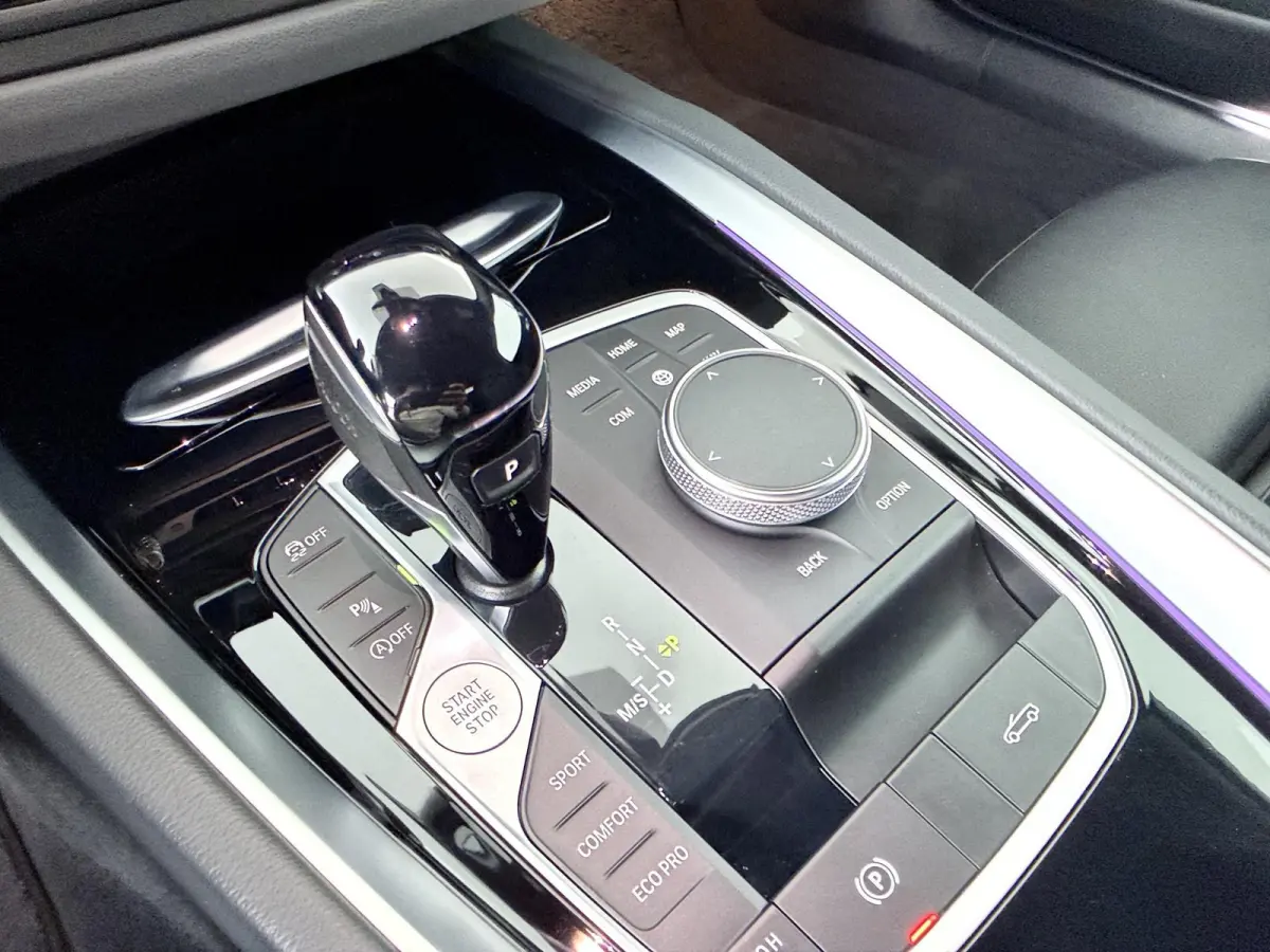 M40i | Adaptive Cruise | Head-Up | Comfort Access | Elektrisch Verstelbare Stoelen