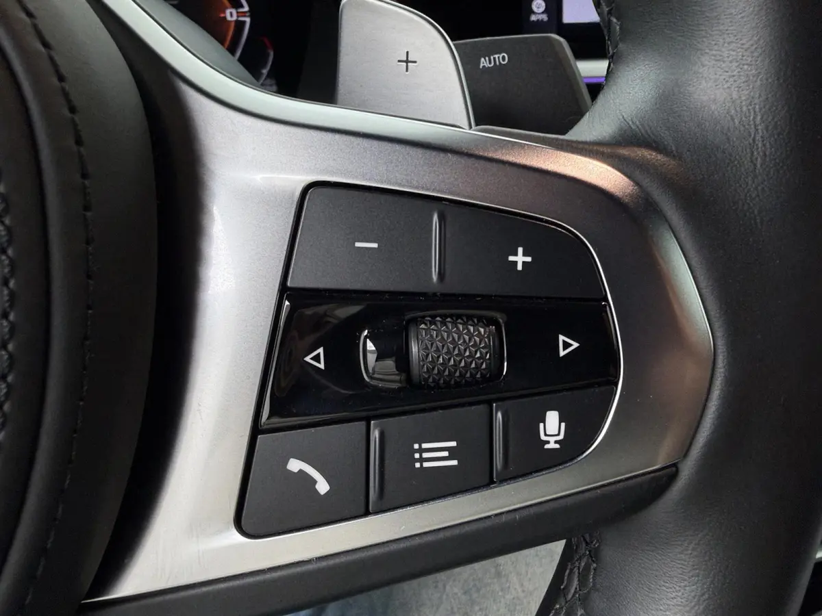 M40i | Adaptive Cruise | Head-Up | Comfort Access | Elektrisch Verstelbare Stoelen