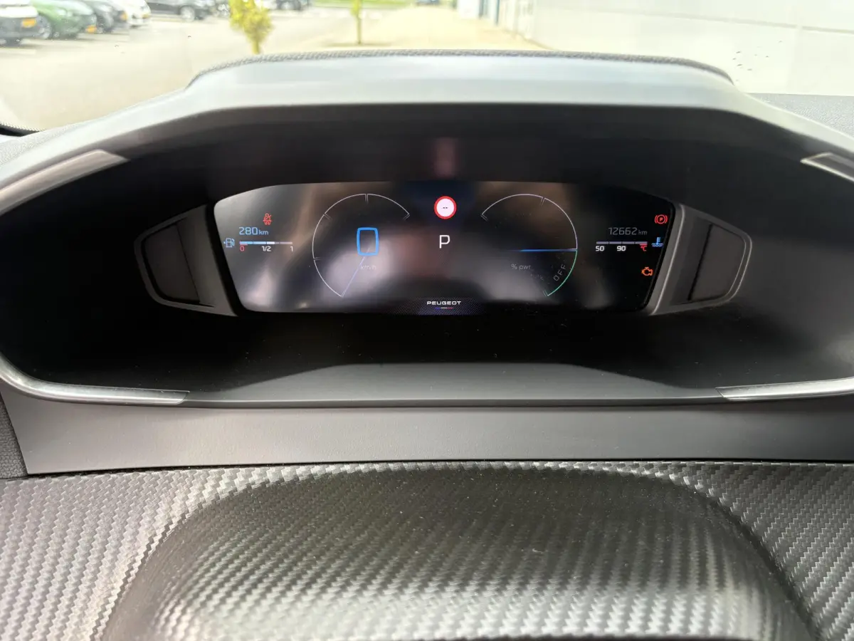 1.2 Hybrid 110 e-DCS6 Allure | Automaat | Parkeerhulp | Apple Carplay/Android Auto